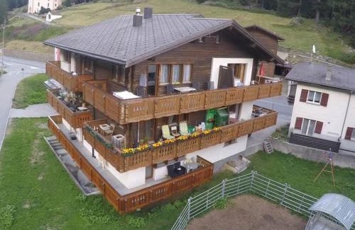 Saas Grund Apartment | Apartment Silberdistel by Interhome