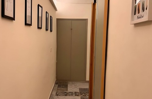 Old Town Apartment | Apartment 'Sma 69 - B' with Balcony, Wi-Fi and Air Conditioning