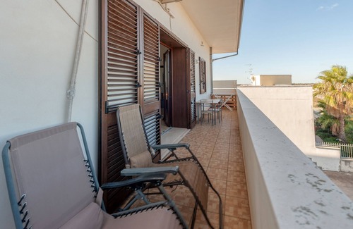 Vernole Apartment | Apartment 'Solebarocco Del Sud - Trilocale' with Balcony and Air Conditioning