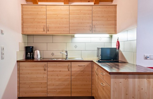 Laion Apartment | Apartment 'Solerhof Romantik' with Mountain View, Shared Garden and Wi-Fi