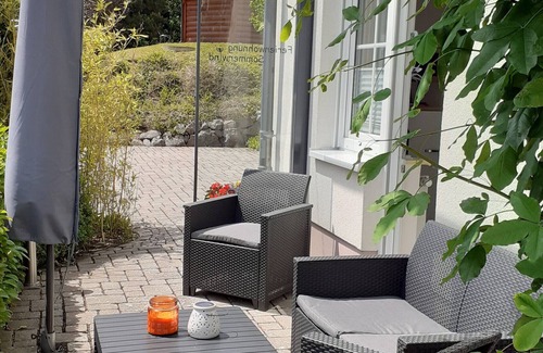 Ortsmitte Apartment | Apartment 'Sommerwind Am Finkenbusch' with Mountain View, Private Terrace and Wi-Fi
