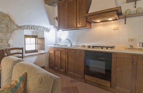 Santa Fiora Apartment | Apartment Spiga by Interhome