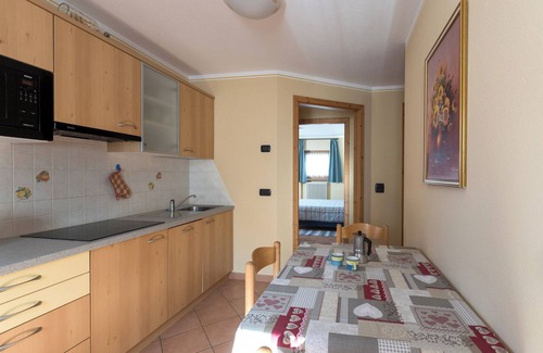 Livigno Apartment | Apartment "Stefano 1" with Mountain View, Wi-Fi & Garden