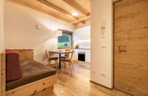 Santo Stefano Apartment | Apartment "Stefansdorf Wohnung 9" with Mountain View, Wi-Fi, Garden, Balcony & BBQ