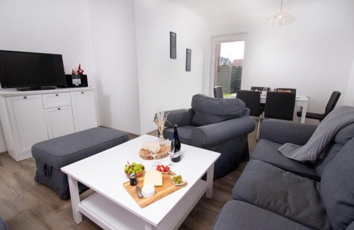 Norddeich Apartment | Apartment Strandmuschel by Interhome
