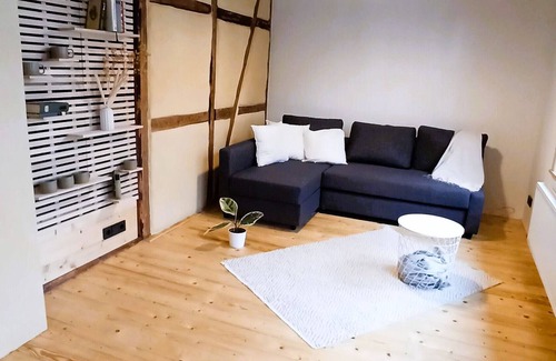 Goslar Apartment | Apartment 'Stube 8' with Wi-Fi