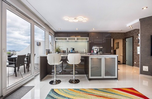 Region Hannover District Apartment | Apartment 'Studio Comfort Plus' with Balcony, direct Lake View, and Wi-Fi