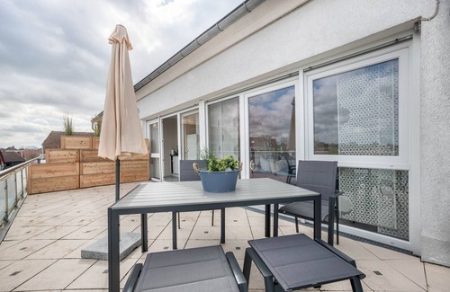 Region Hannover District Apartment | Apartment "Studio" with direct Lake View, Balcony & Wi-Fi