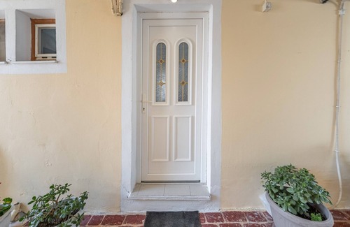 Kavos Apartment | Apartment 'Studio' with Wi-Fi and Air Conditioning