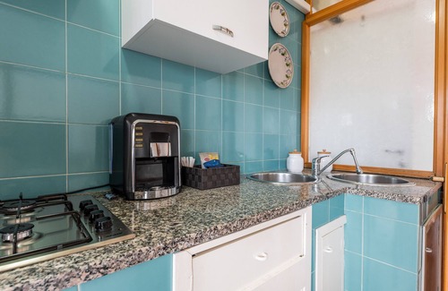 Su Planu Apartment | Apartment 'Su Planu Haus' with Private Terrace, Wi-Fi and Air Conditioning