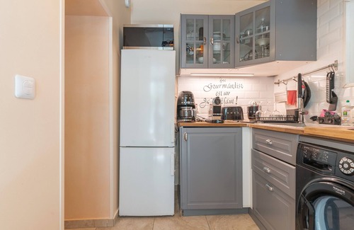 Couronne Urbaine Apartment | Apartment 'Sublime Centre D’aix' with Shared Terrace, Wi-Fi and Air Conditioning