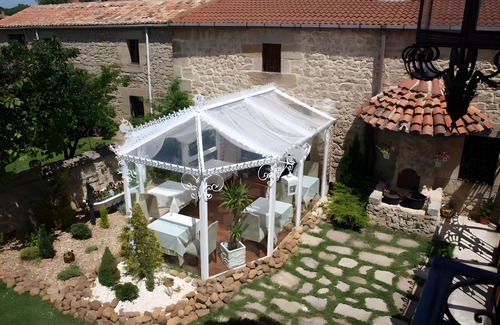 Ocenilla Apartment | Apartment 'Suite 1' with Mountain View, Shared Terrace and Wi-Fi