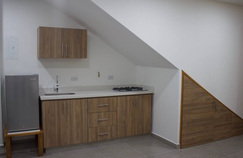 Marinilla Apartment | Apartment Suite 30-28 Mustard