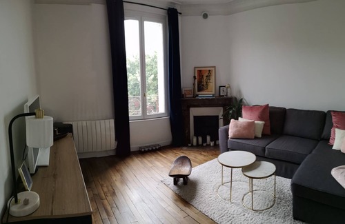 Maisons-Alfort Apartment | Apartment suite Haussmanien