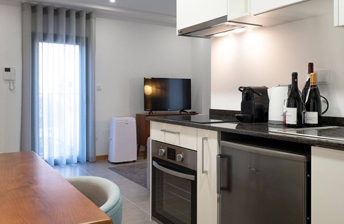 Viseu Apartment | Apartment Suite T1 - N - New Age Bemyguest center Viseu free internet