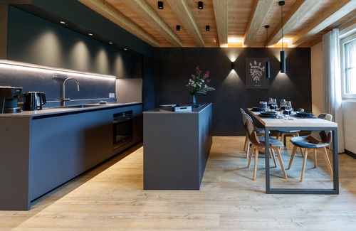 Livigno Ski Chalet | Apartment 'Sun Villa Genf' with Shared Spa area and Garden