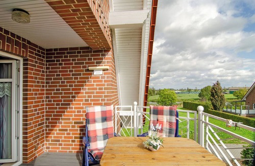 Rorichum Apartment | Apartment 'Swaalvkenüst' with Balcony and Wi-Fi