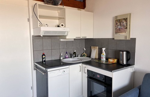 Saint-Cyprien Plage Apartment | Apartment T2 mezzanine sea view with swimming pool