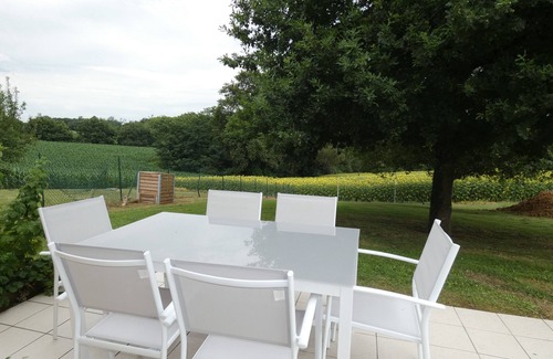 Pouillon Apartment | Apartment T3, in the countryside with swimming pool