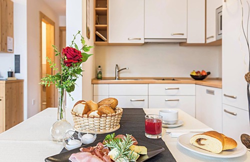 Albions Apartment | Apartment "Talblick" with Mountain View, Wi-Fi, Balcony & Garden