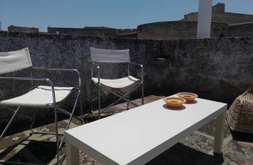 Otranto Historic Centre Apartment | Apartment 'Terrazza Sul Castello Otranto' with Private Terrace, Balcony and Air Conditioning
