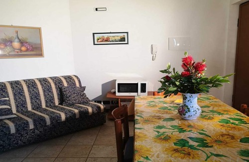 Tortoreto Apartment | Apartment the Moon: sea view- air conditioning-internet Wi-Fi- smart TV SAT