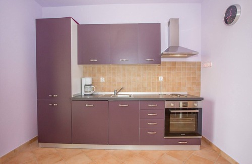 Gedici Apartment | Apartment Tia with Balcony in Resort Gedici with Shared Pool