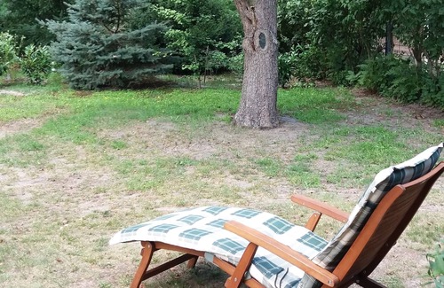 Seddiner See Apartment | Apartment 'Tihsies' with Private Terrace and Private Garden