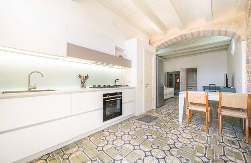 Carloforte Apartment | Apartment 'Tra-monti E Mare' with Sea View, Wi-Fi and Air Conditioning