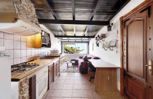 Mocanal Apartment | Apartment 'Trebol 2' with Sea View and Wi-Fi