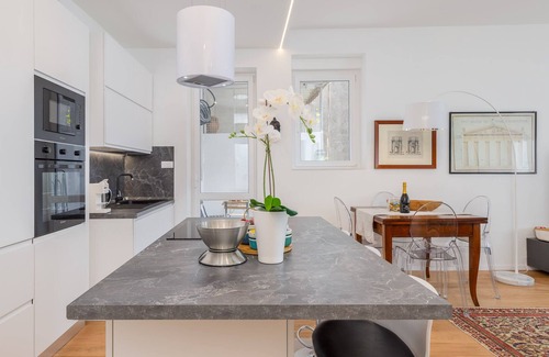 Trieste City Centre Apartment | Apartment Trieste Center Cavana Rive WiFi Netflix
