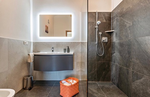 Sarntal Apartment | Apartment "Trojer 3" with Mountain View, Whirlpool & Wi-Fi