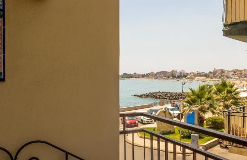 Giardini Naxos Apartment | Apartment Tysandros