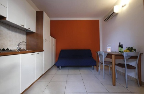 Mattinata House | Apartment "ulivo" with pool and private beach