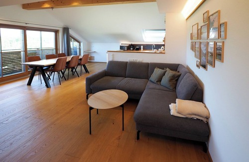 Waging am See Apartment | Apartment up to 6 pers. on the 1st floor, balcony, 100 sqm