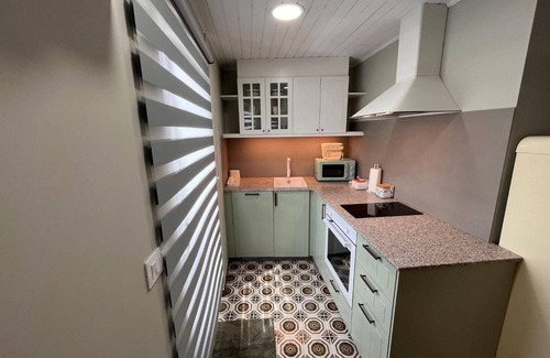 Viveiro Apartment | Apartment 'Valdeflores' with Private Terrace, Balcony and Air Conditioning
