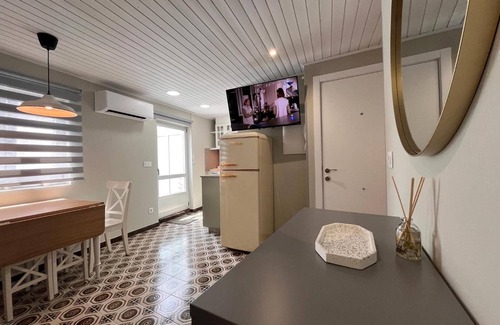 Viveiro Apartment | Apartment 'Valdeflores' with Private Terrace, Balcony and Air Conditioning