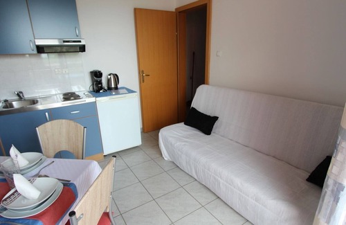 Milcetici Apartment | Apartment Valdina 2 on the island Krk
