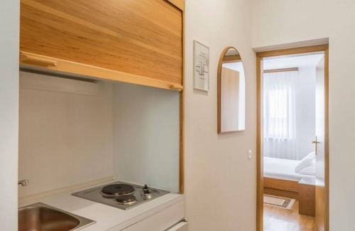 Baska Voda Apartment | Apartment Vedra- free parking and close to the beach D4 (2) - Baska Voda, Riviera Makarska,