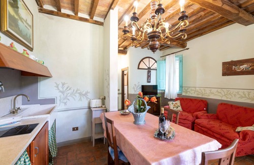 Loro Ciuffenna Apartment | Apartment Verde by Interhome