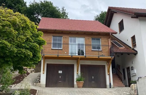Oflingen Apartment | Apartment 'Verschnuufeckli' with Balcony and Wi-Fi