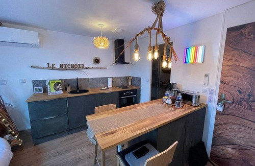 Vierzon Apartment | Apartment Vierzon, studio flat, 2 persons