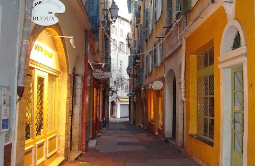 Old Town Apartment | Apartment Vieux Nice by Interhome