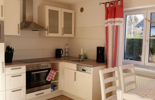Oy Apartment | Apartment 'Villa Hilde' with Mountain View, Private Terrace and Wi-Fi