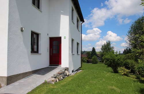 Oy Apartment | Apartment 'Villa Hilde' with Mountain View, Private Terrace and Wi-Fi