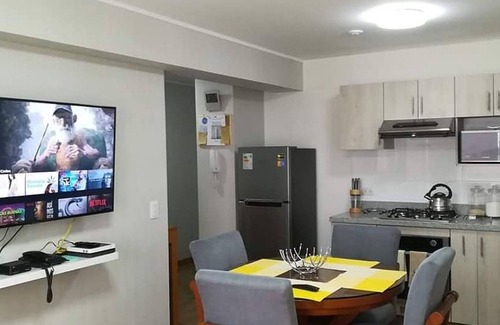 Magdalena del Mar Apartment | Apartment with Sea and City View