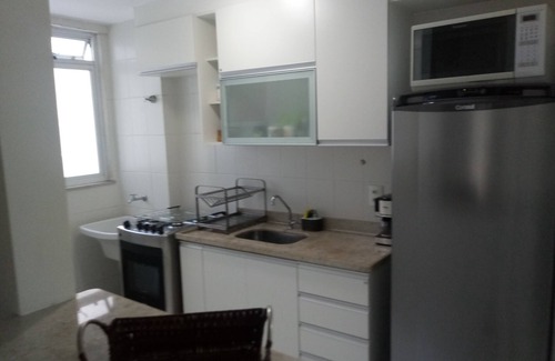 Braga Apartment | Apartment Wifi and Cable TV! Safety and Comfort!