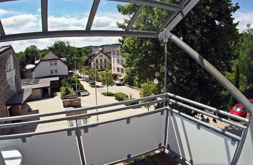 Bad Steben Apartment | Apartment "Winter" with a view towards Kurpfalzpark