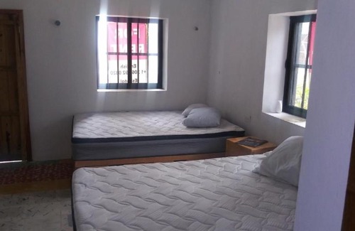 San Crisanto Apartment | Apartment with 2 queen beds 1000 pesos per night