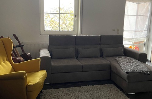 Glauburg Apartment | Apartment with a direct view of the Glauberg in a quiet location! Cycling and hiking trails